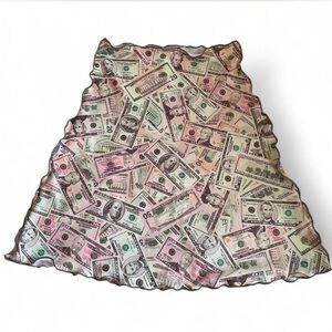 haystacks bias skirt in money novelty print ✨